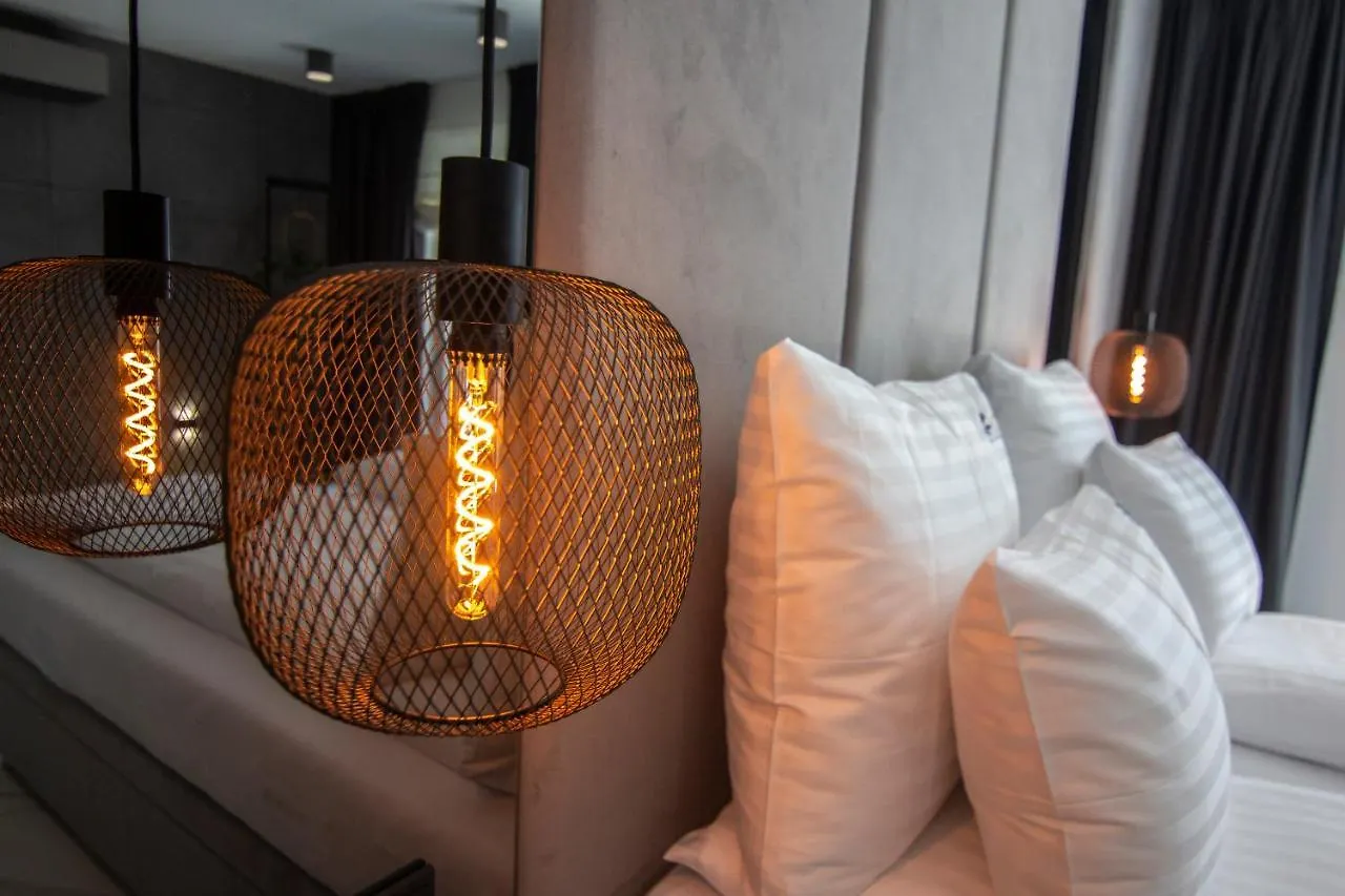 El Apartments - Golden Palace Познань